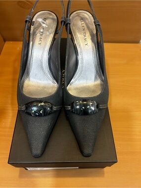 Ellen Tracy Black Pointed-Toe Slingback Pumps with Decorative Accent